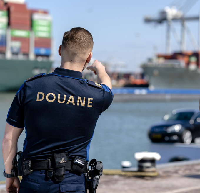 Douane fysiek toezicht haven