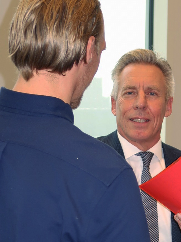 Uitreiking certificaat FIOD