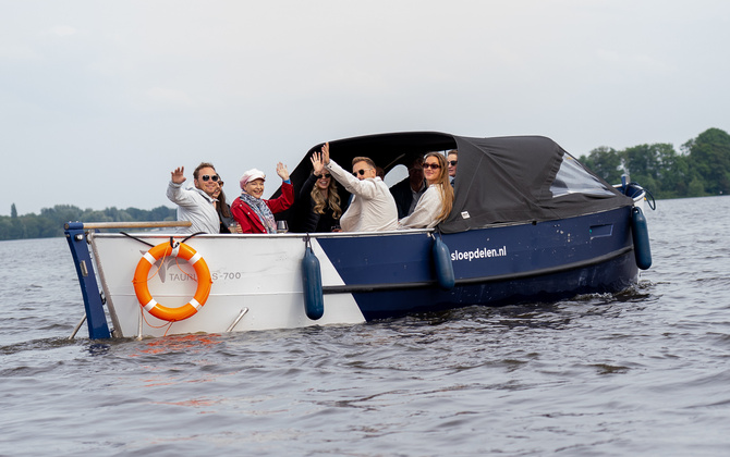 Lago di Kenonz op de boot