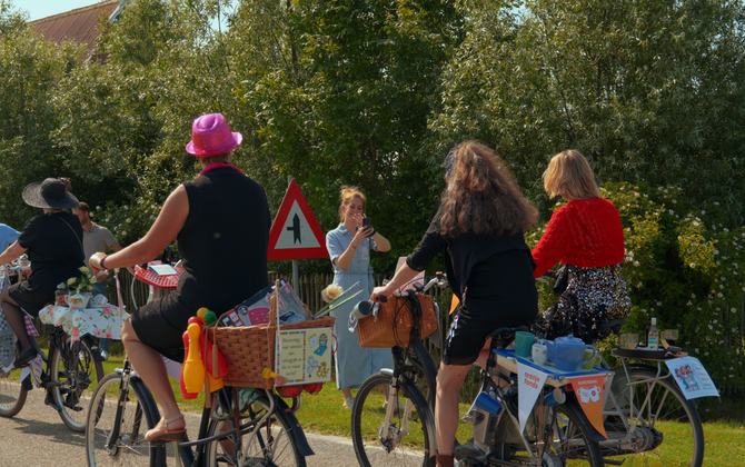 Avontuur van Tjitske _ Communicatie _ Dorpsgevoel _ Verbinding _ Video telefoon